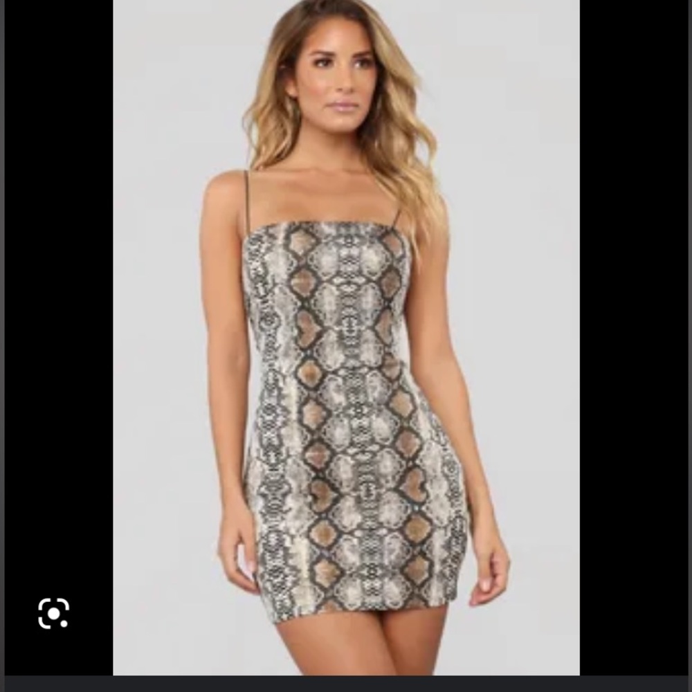Fashion Nova dress🖤